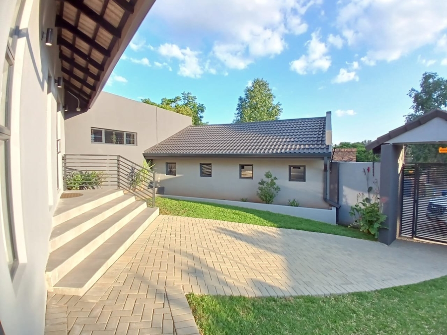 3 Bedroom Property for Sale in Pentagon Park Free State